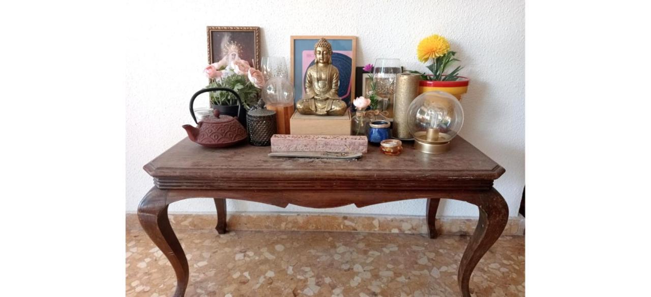 City Center Homestay Valencia Exteriör bild